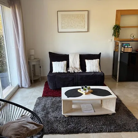 Romana 34 Apartment *